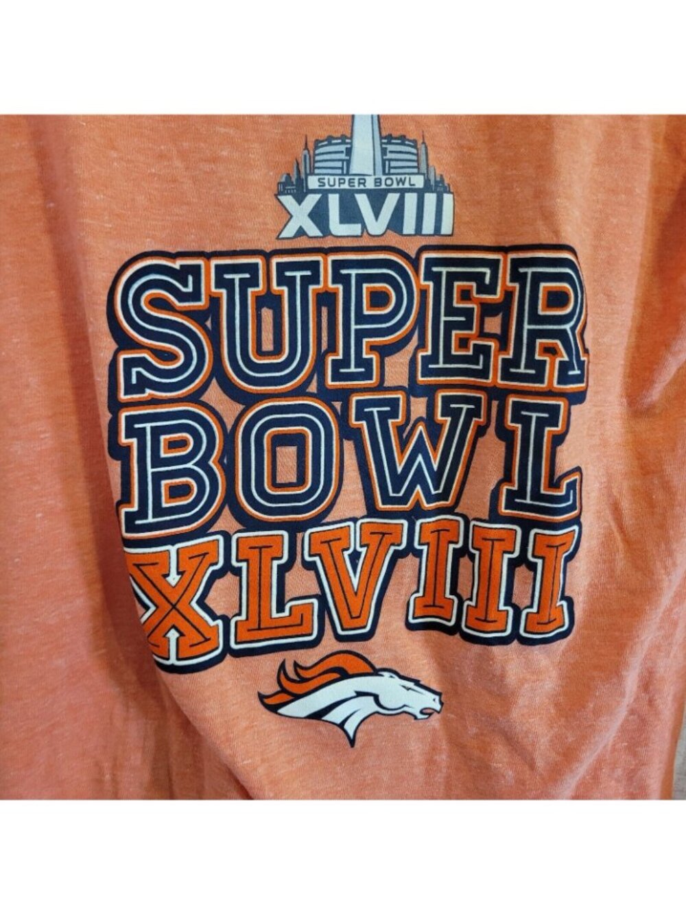 NWT Scoop Neck T Shirt Womens Large Orange Denver Broncos Super Bowl XLVIII NFL - Picture 3 of 9